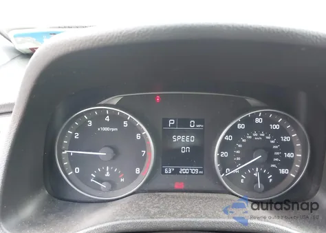 2017 Hyundai Elantra Se из США, поврежденный, VIN 5NPD74LF7HH102236